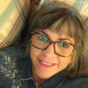 Meet your Posher, Candice